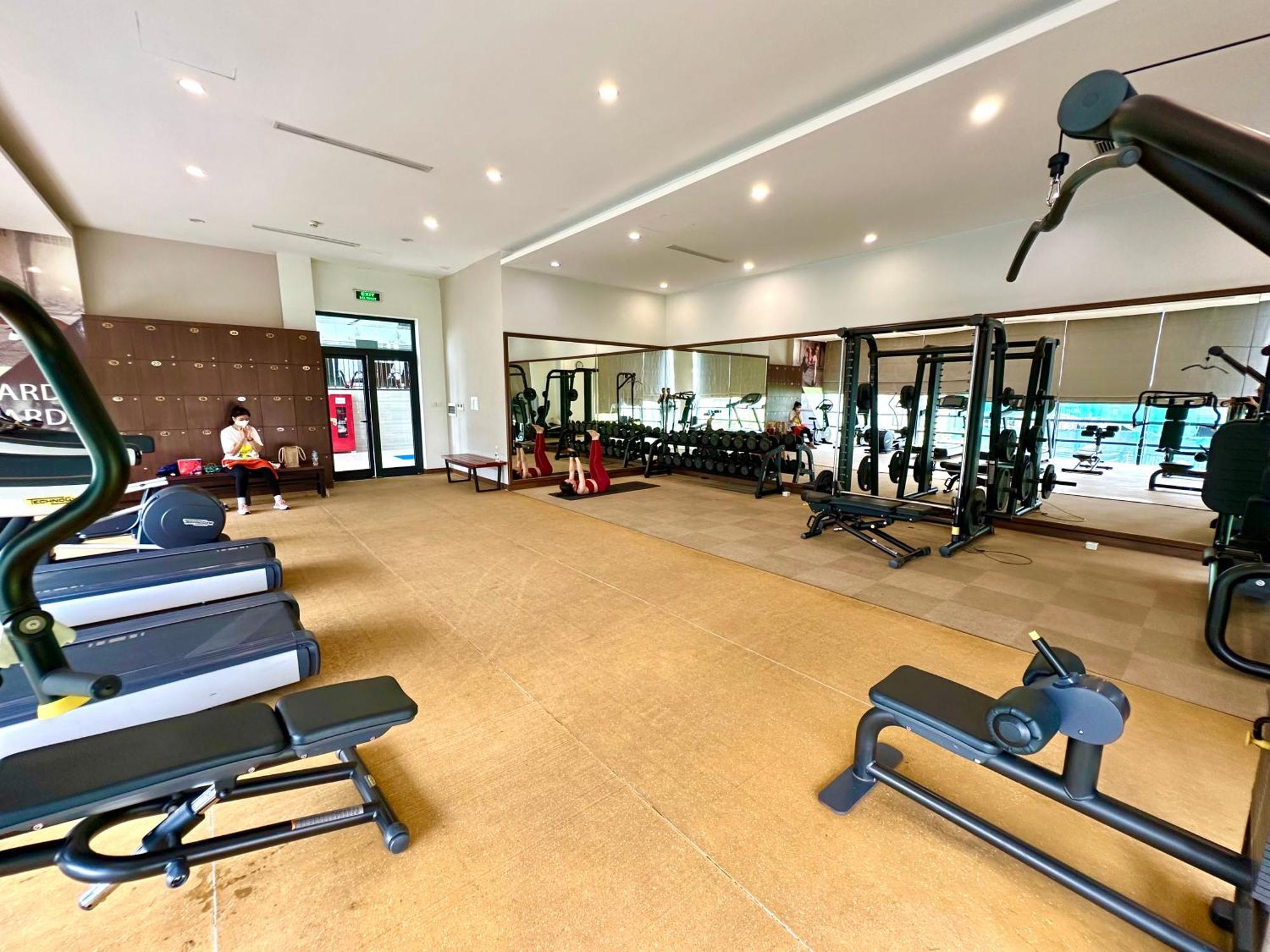 Ho Chung Cu Cao Cap Co Be Boi, Gym, Duong Chay Bo Ven Ho Noi Khu